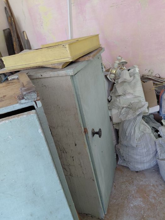 Отдам даром на дрова.