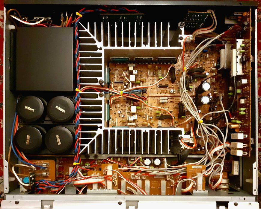 Amplificator YAMAHA A-1000+player CDX-700+tuner TX-400 made in Japan