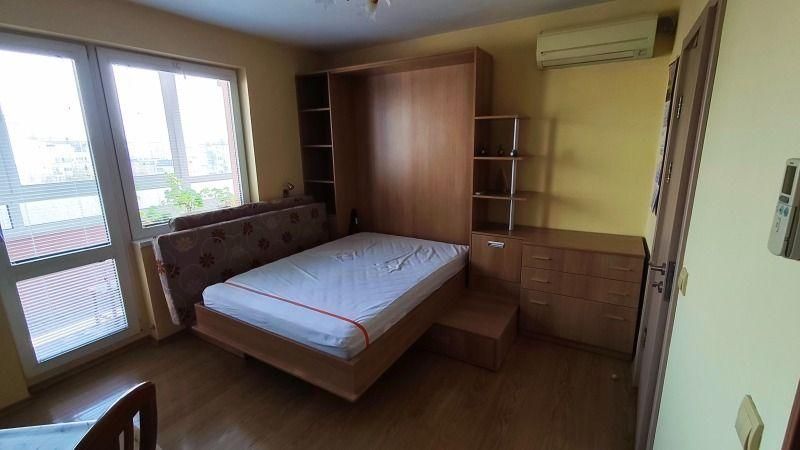 Двустаен апартамент, под наем, Център