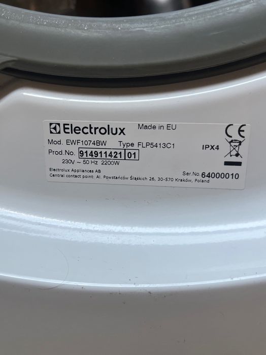 Пералня Electrolux EWF1074BW/ За части