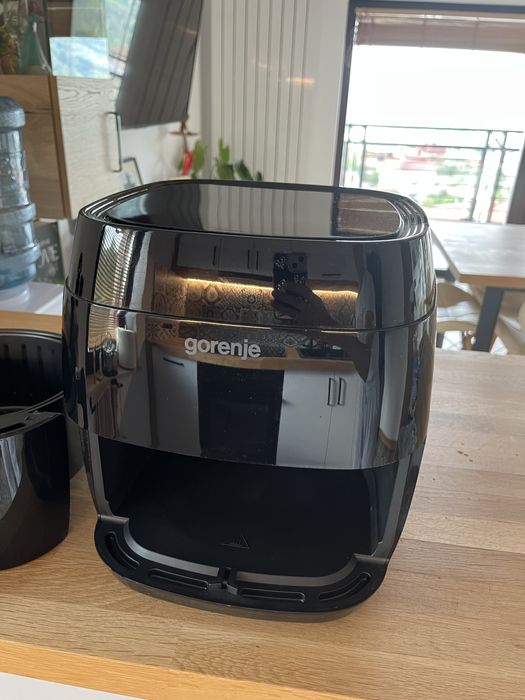 Уред за здравословно готвене Gorenje AF1409DB