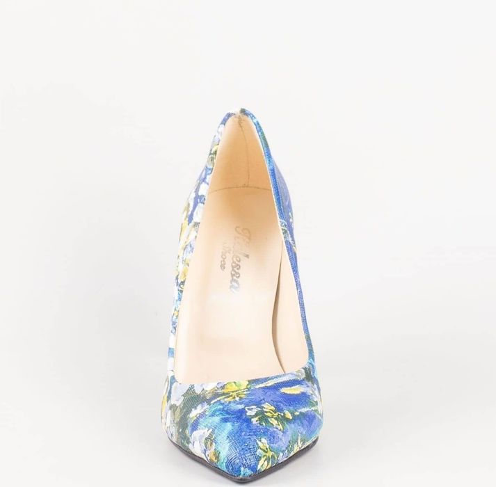 Дамски обувки стилето