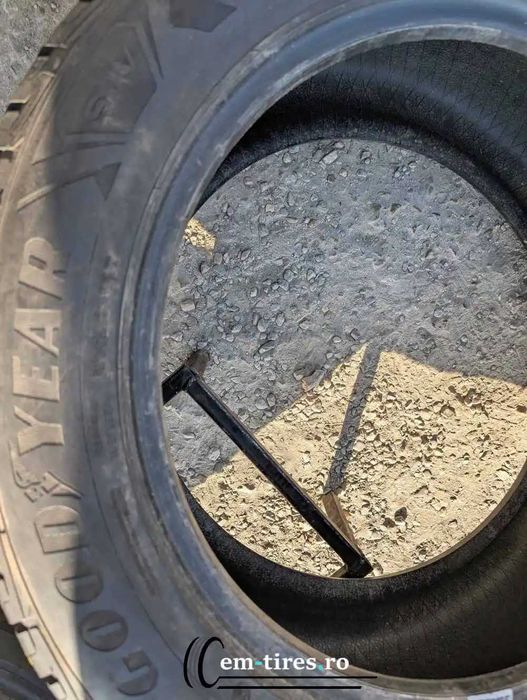 275/50 R20 • Iarna • Goodyear Ultra Grip Performance 113V | 2 buc | Pret/buc