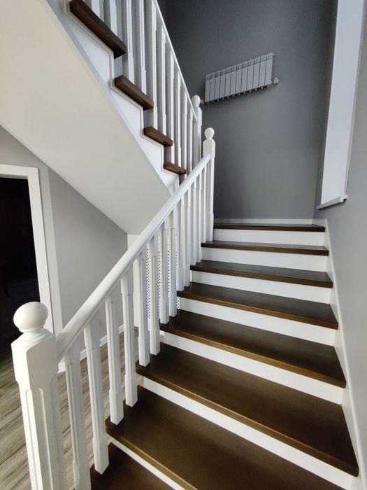 Лестница   каркас    обшивка