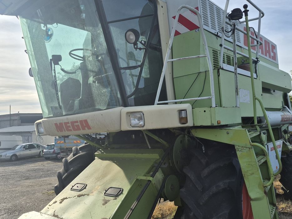 Комбайн Claas Mega 204