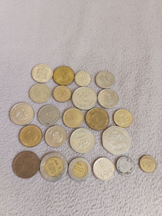 Монети с животни,птици,риби и др