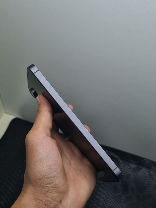 Samsung galaxy s24 Fe 8/128gb holati ideal 10/10