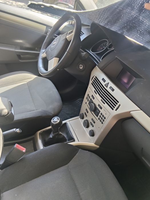 Opel Astra 16 bezina