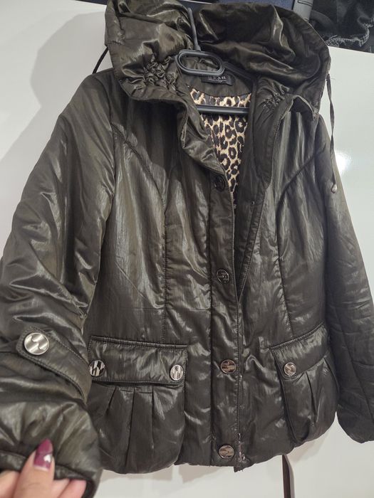 Олекотено зимно яке