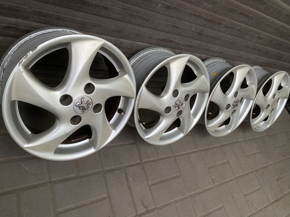 Диски на Пижо R15 б/у из Германии