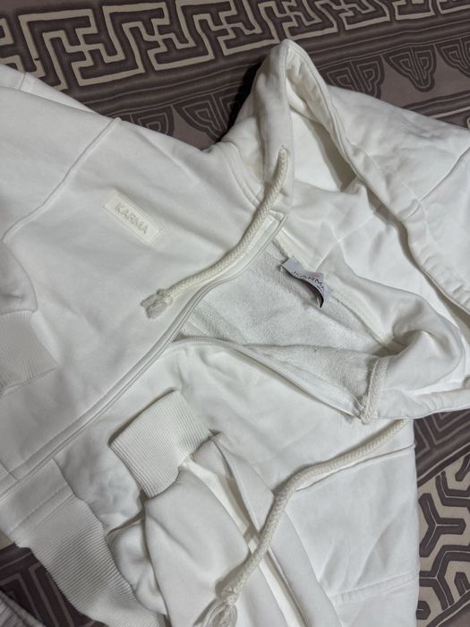 Сет на KARMA бял