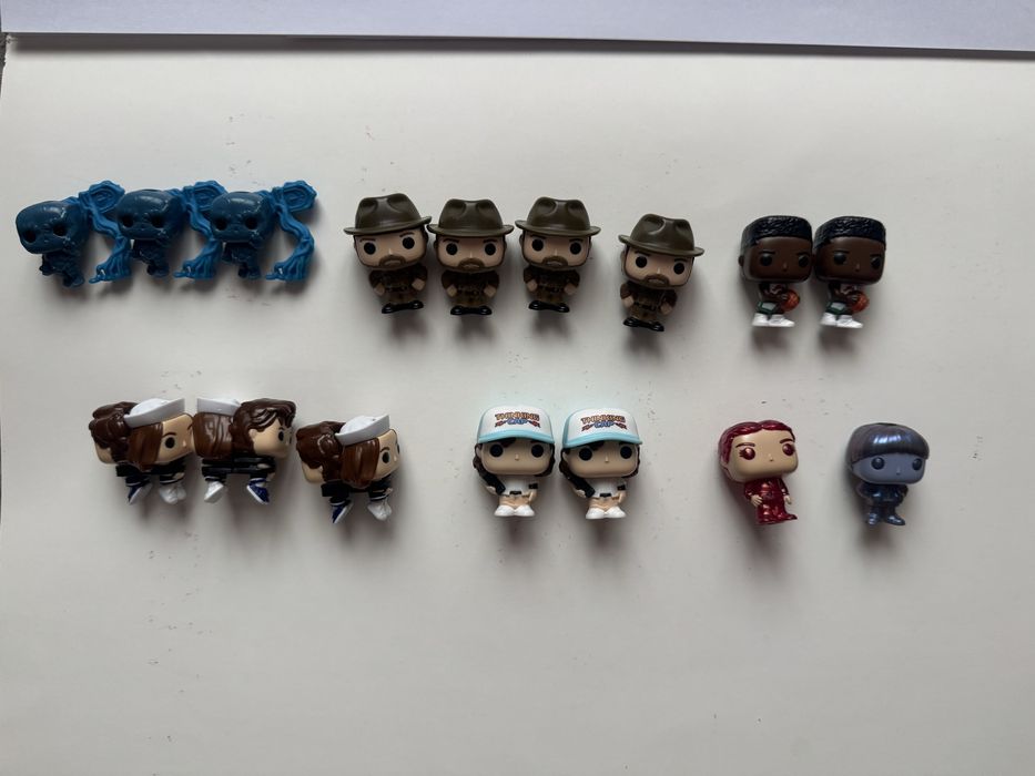 Фигурки очень странные дела