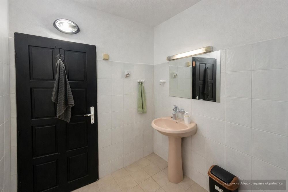 Продава се Двустаен апартамент в Пловдив, Център - 51 кв.м за 1800 €/кв.м - Снимка #7