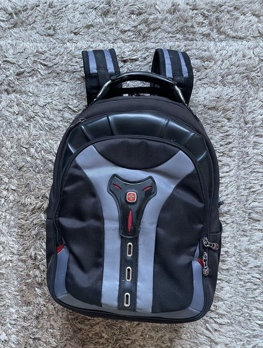 Rucsac de oras Swiss Swissgear grey/gri Bucuresti Sectorul 6 • OLX.ro
