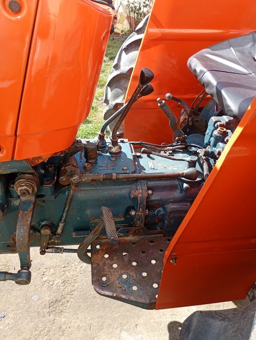 Tractor fiat 550