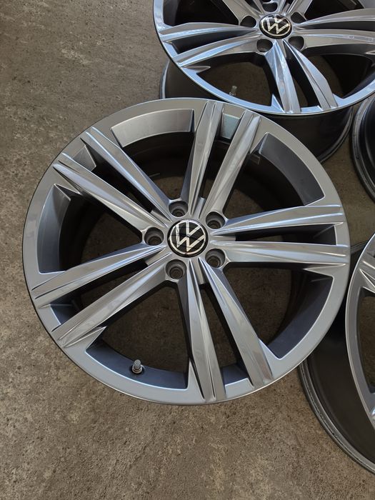 Джанти 18 / 5х112 - VW Arteon Passat и др. Sebring 5x112