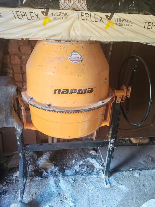Продам бетономешалку