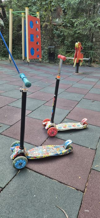Детский самокат 2шт