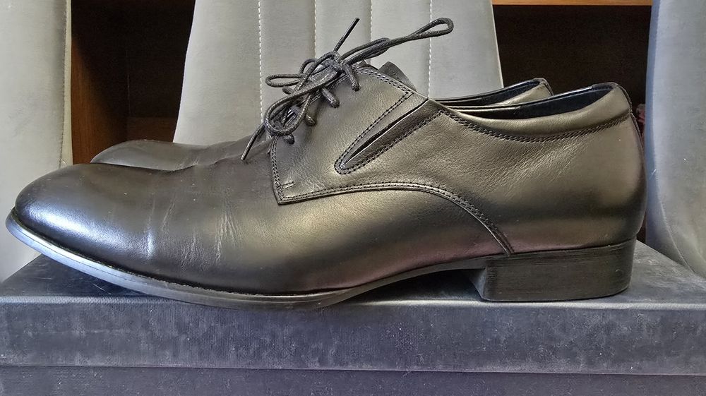 Продам мужские туфли