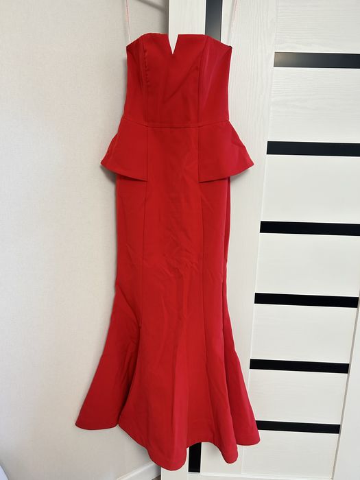 Вечернее платье