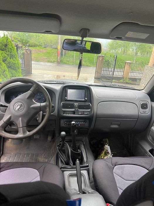 De vânzare Nissan Navara D22 2.5 Diesel – 4x4