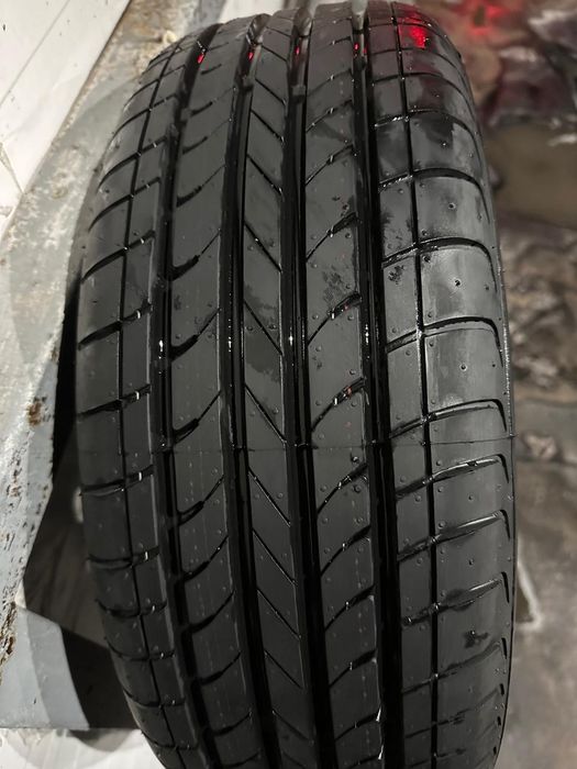 Продам шину с диском