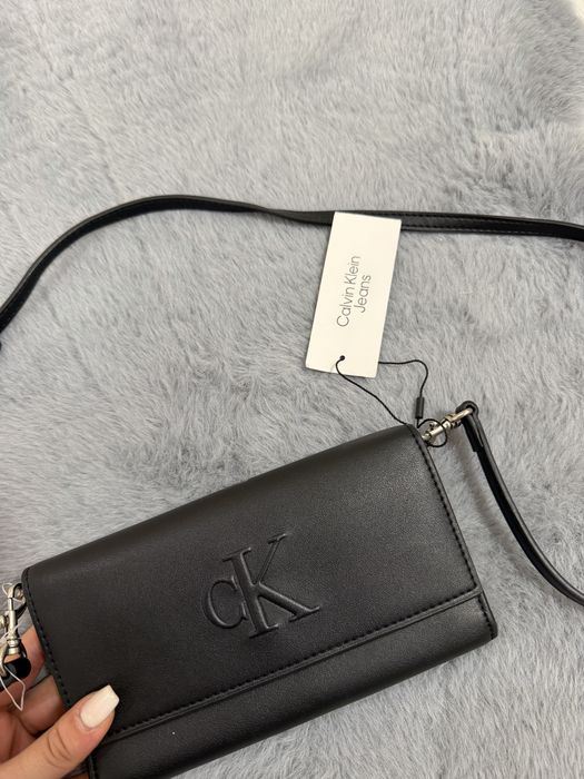 Оригинална чанта Calvin klein