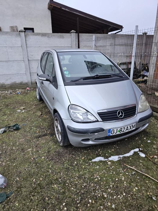 Mercedes A140 argintiu