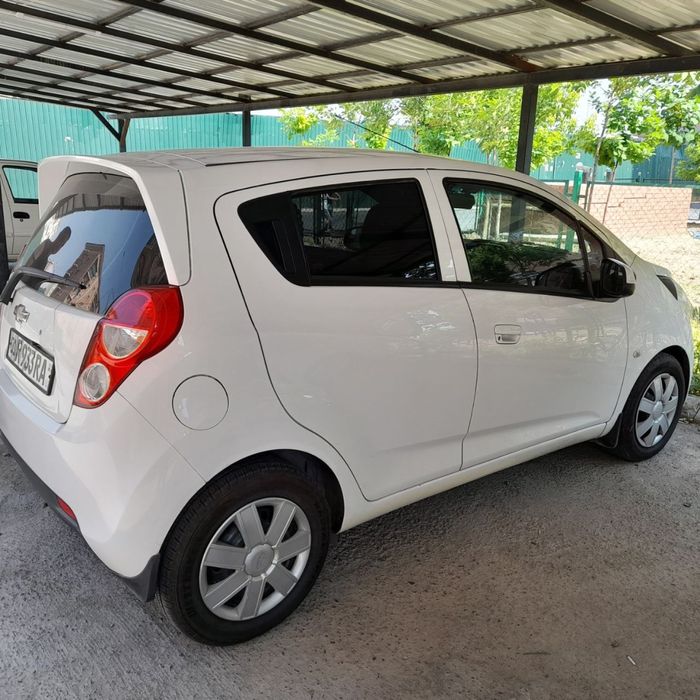 Spark srochna sotiladi