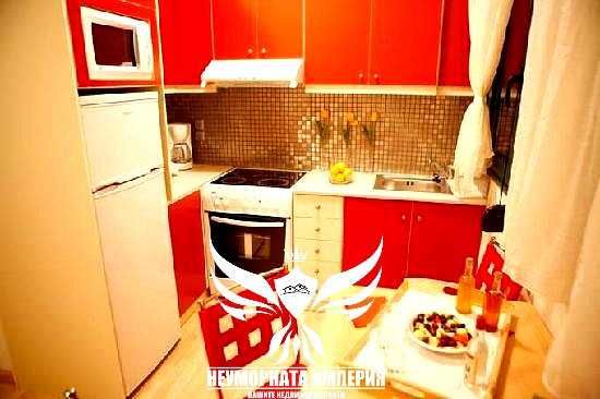 Продавам хотел с РЗП 530кв. в парцел 1521кв. на остров Лесбос, Гърция