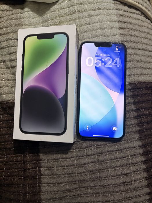 Продам Iphone 14