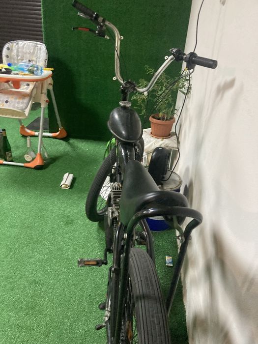 Bicicleta cu motor