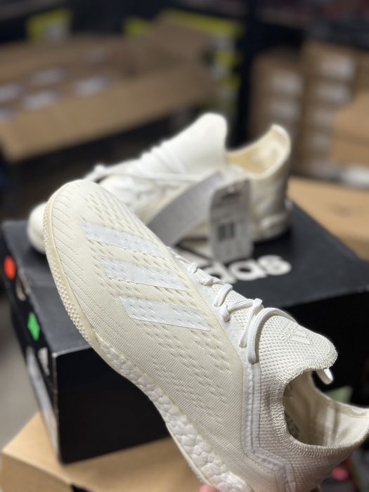 adidas x tango 18.1 trainer boost spectral mode - off white