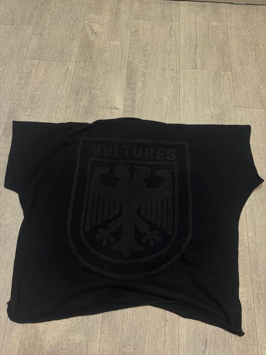 vultures оригинал