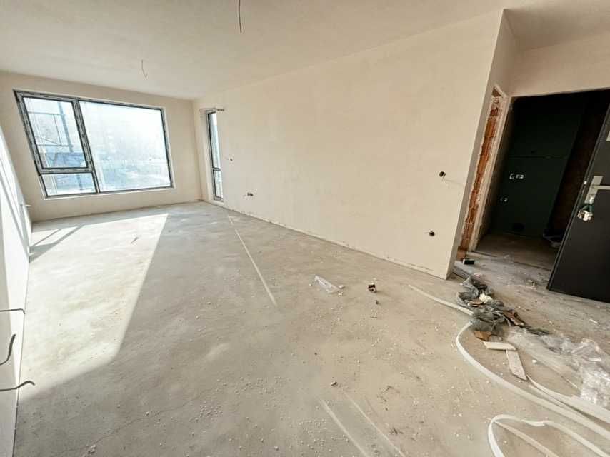 Продава се Двустаен апартамент в Варна, Възраждане 1 - 70 кв.м за 911 €/кв.м - Снимка #1