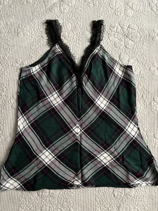 Top Zara cu dantela nou