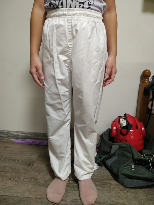 Продам кимоно каратэ