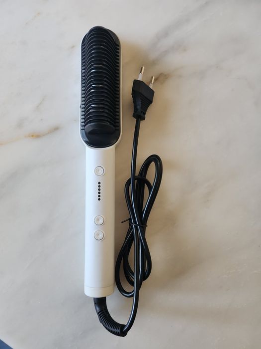 Гребен, четка за изправяне на коса