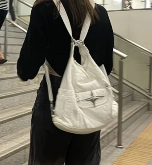 Белая сумка y2k с звездой