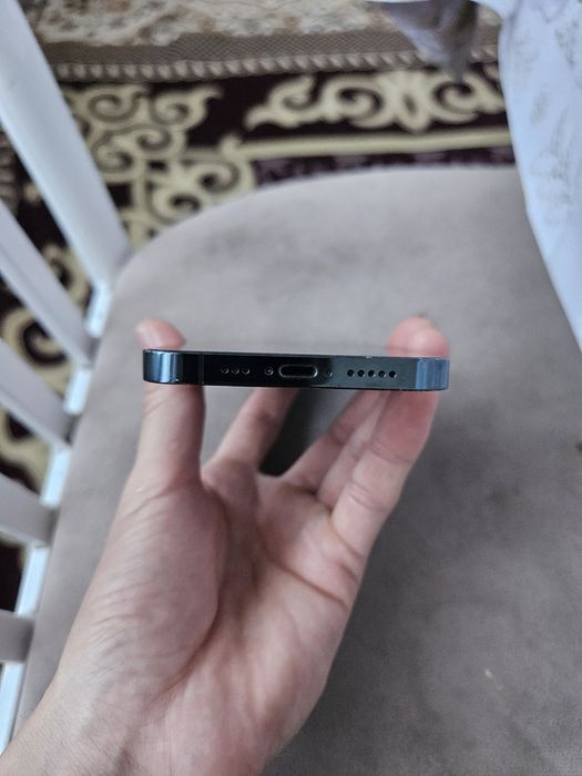 Айфон 12 про продам