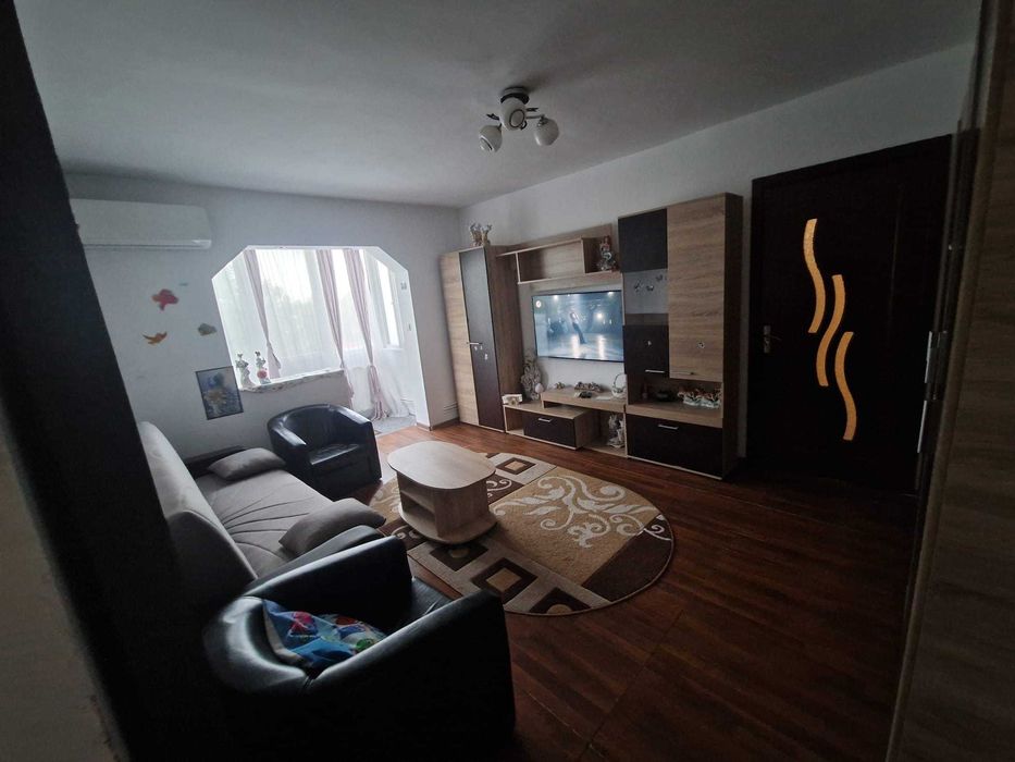 Apartament cu 3 camere decomandate – 70 mp | Spațios, mobilat și utilat