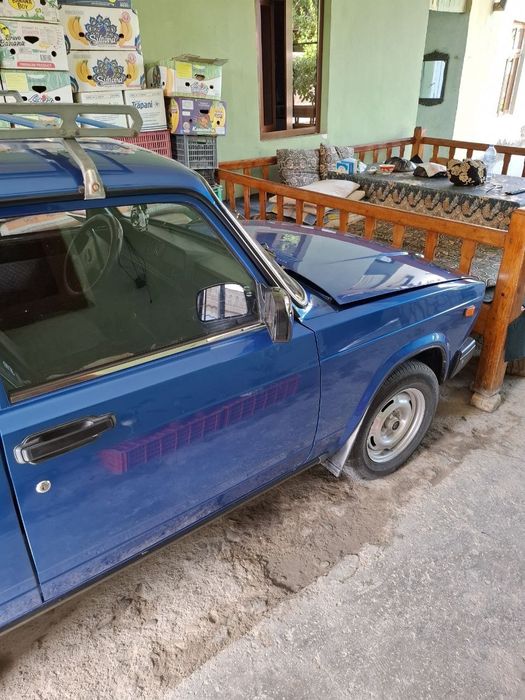 Jiguli vaz 2104 siniy
