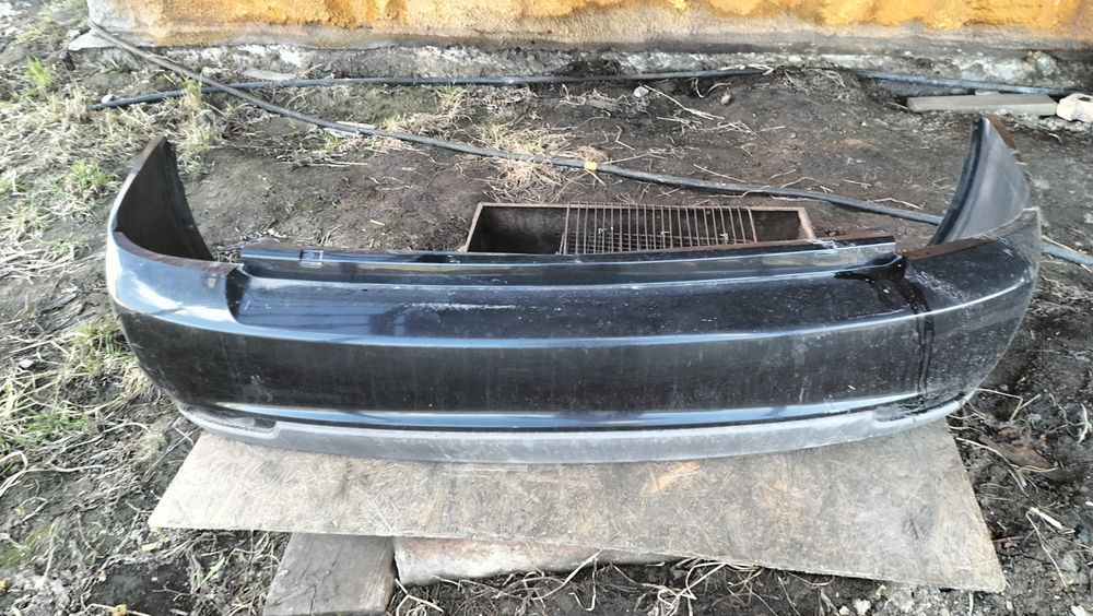 Бампер передний,задний приора