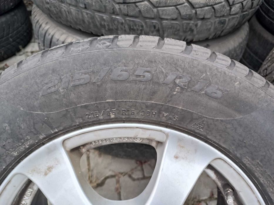 Jante / Roti Autec Cauciucuri Iarna 215 65 16 Volkswagen Audi Mercedes