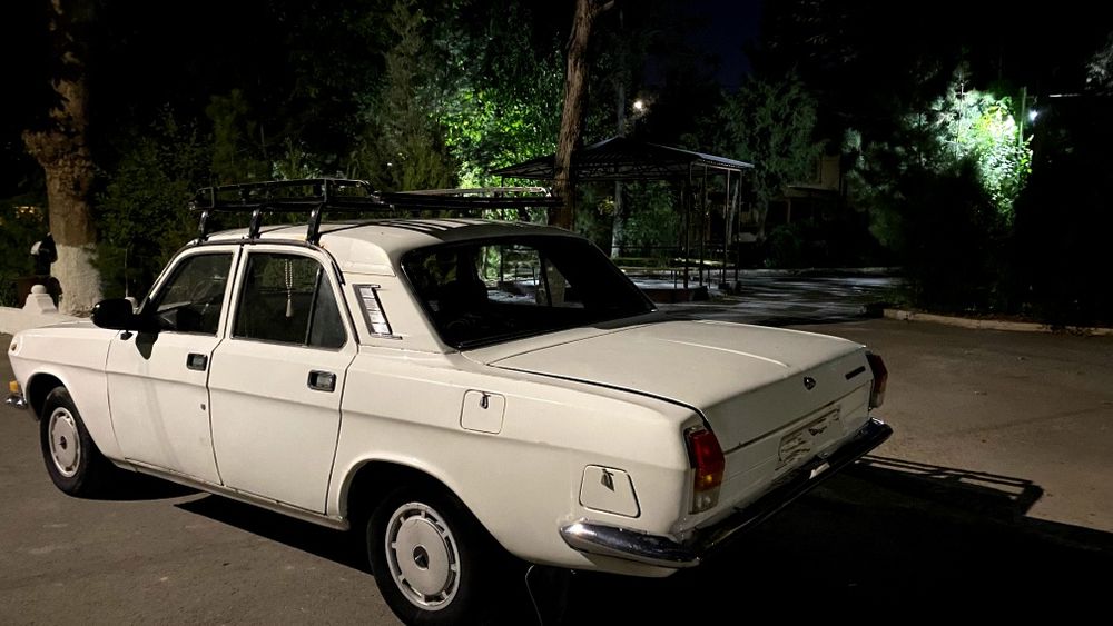 Gaz 2417 Volga Sotiladi