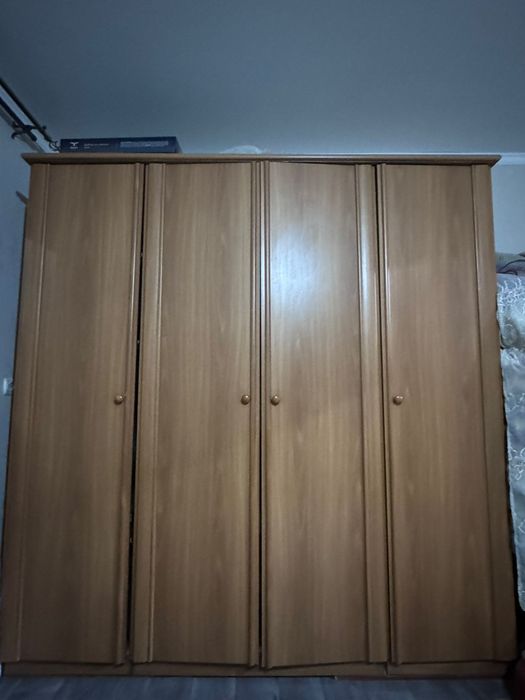 Продается шифоньер.