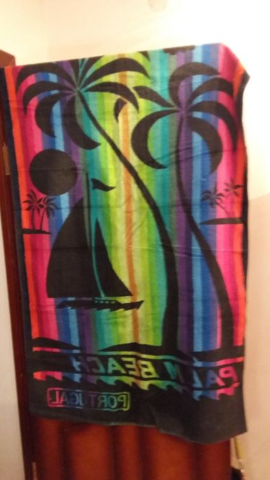 Махровая простынь.