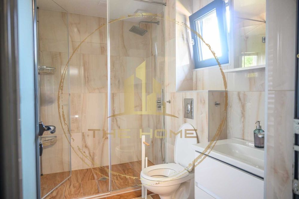 Дава се под наем Къща в Варна, м-т Траката - 320 кв.м за 4000 € - Снимка #11