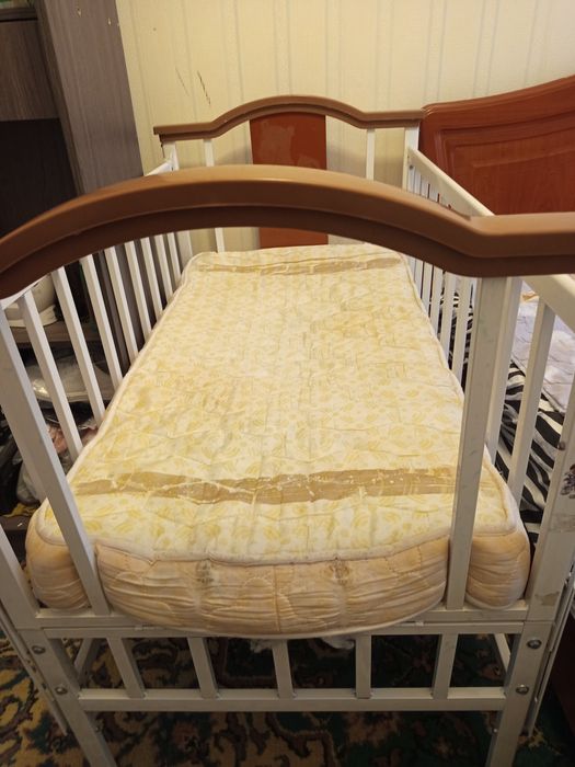 Продаётся кровать детская ( трансформер)