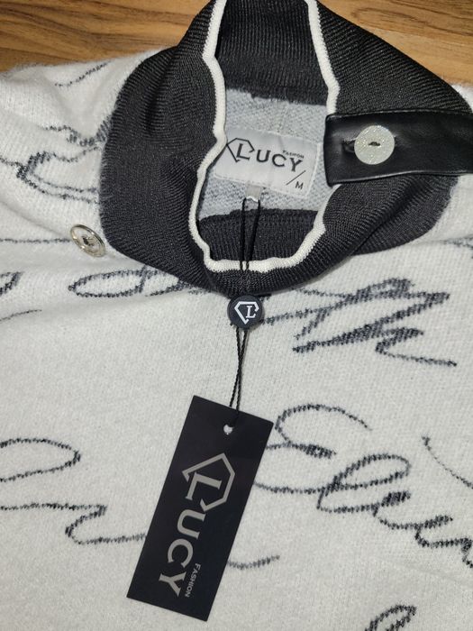 Нови рокли на Lucy